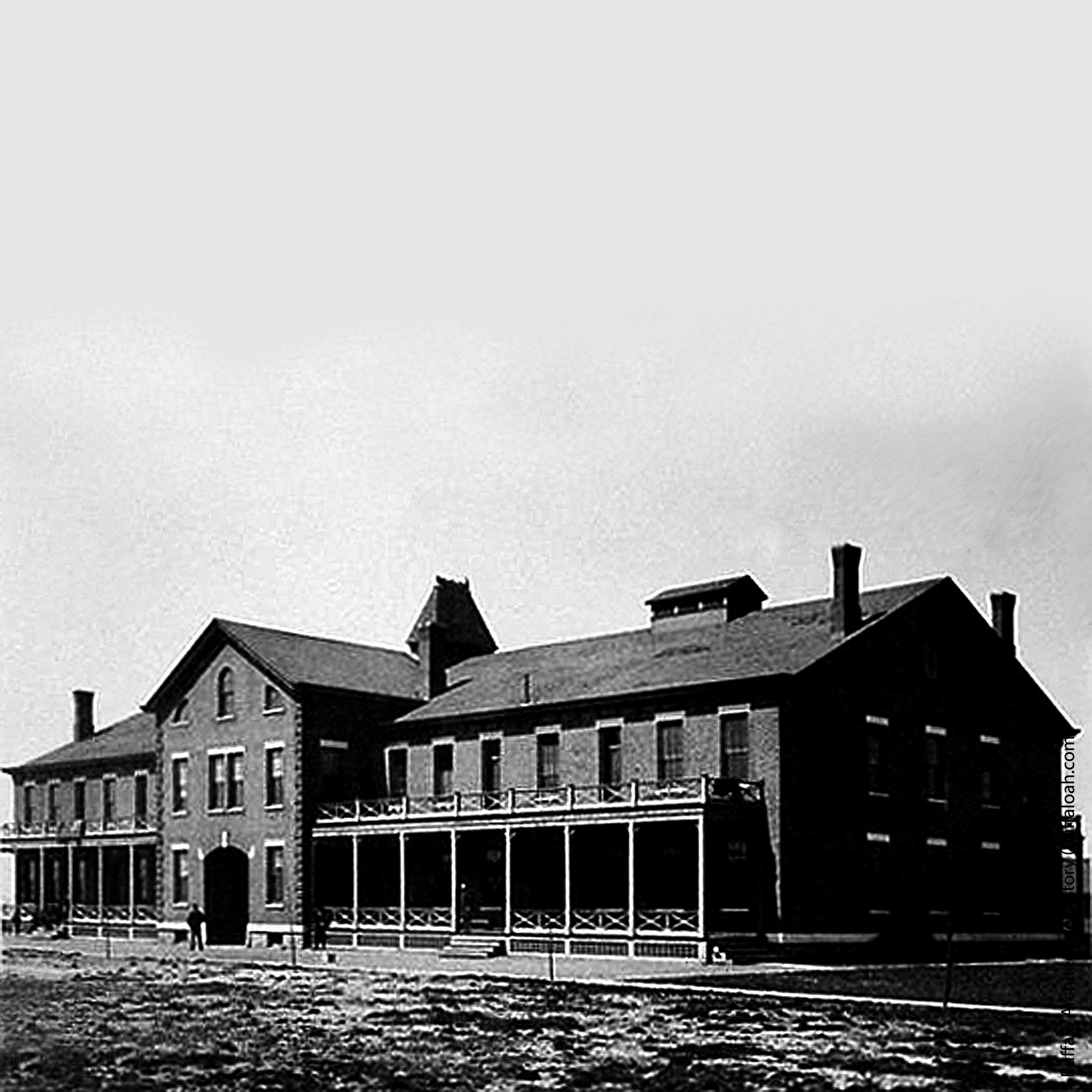 A large building 